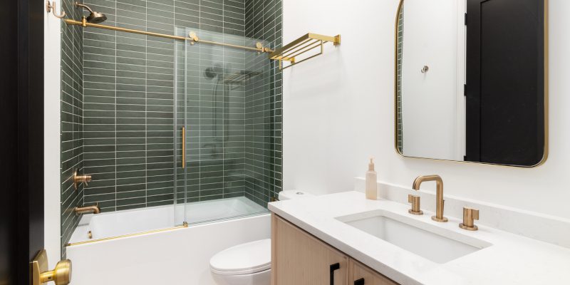 Bathroom Remodeling: Six Ways to Improve Your Home
